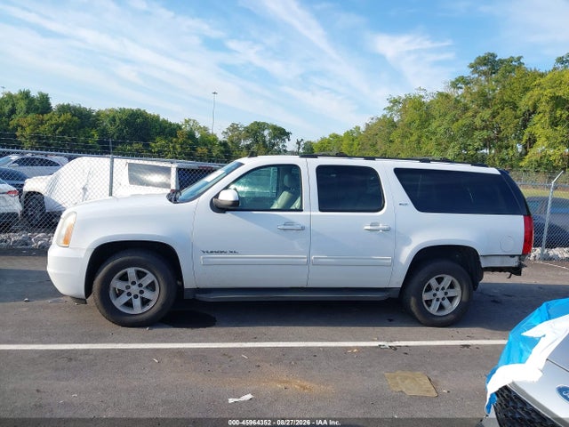 2010 Gmc Yukon Xl 1500 Slt მანქანა იყიდება აუქციონზე, vin: 1GKUKKE36AR254663, აუქციონის ნომერი: 45964352