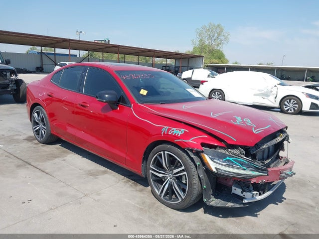 Aukcja sprzedaży 2022 Volvo S60 B5 R-design, vin: 7JRL12FM0NG160234, numer aukcji: 45964355