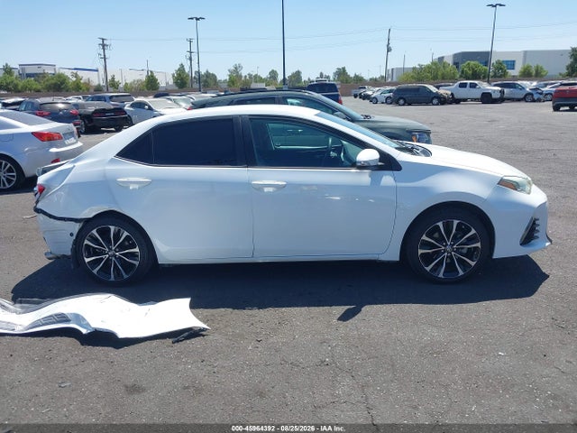 Toyota COROLLA SE 2018 5YFBURHE9JP785952 Image 14