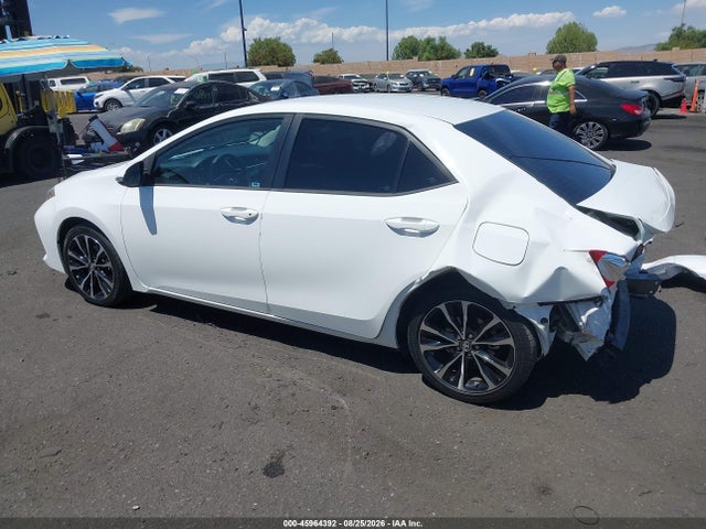 Toyota COROLLA SE 2018 5YFBURHE9JP785952 Image 15