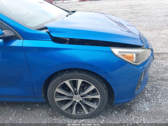 KMHH35LE2JU057496 Hyundai ELANTRA GT