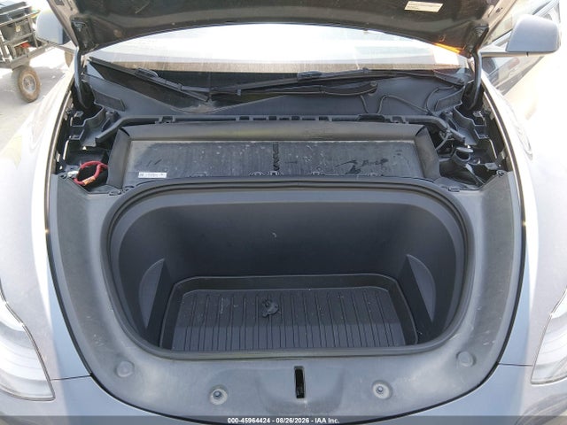 45964424 :رقم المزاد ، 7SAYGDEE8PA211842 vin ، 2023 Tesla Model Y Awd/long Range Dual Motor All-wheel Drive مزاد بيع