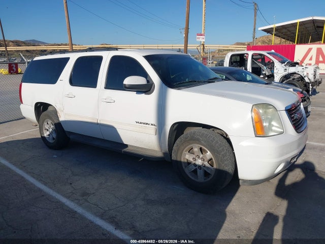 2013 Gmc Yukon Xl 1500 Slt მანქანა იყიდება აუქციონზე, vin: 1GKS1KE01DR111110, აუქციონის ნომერი: 45964482