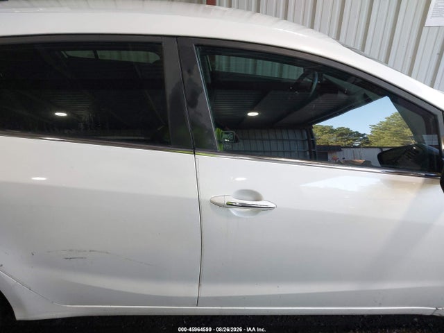Auction sale of the 2016 Kia Forte Ex, vin: KNAFX5A86G5629909, lot number: 45964599