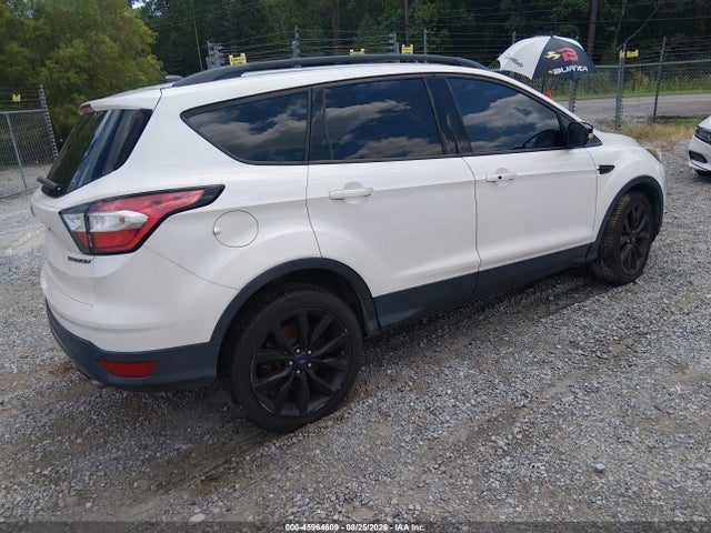 Ford Escape Titanium 2017 1FMCU0JD0HUB20979 Image 4
