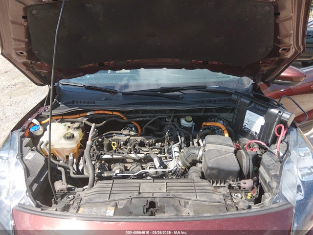 45964610 :رقم المزاد ، 1FMCU9DZ2MUA16936 vin ، 2021 Ford Escape Titanium Hybrid مزاد بيع