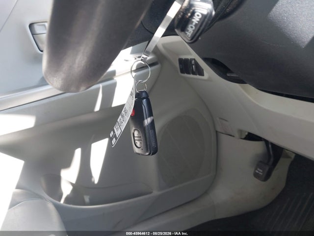 Продаж на аукціоні авто 2012 Toyota Prius V Five, vin: JTDZN3EU6C3137646, номер лоту: 45964612