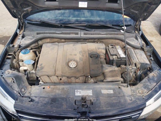 45964664 :رقم المزاد ، 3VWDX7AJ0DM426140 vin ، 2013 Volkswagen Jetta 2.5l Se مزاد بيع