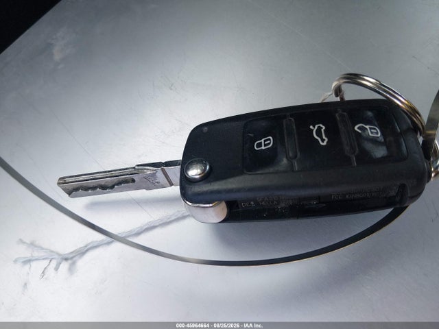 45964664 :رقم المزاد ، 3VWDX7AJ0DM426140 vin ، 2013 Volkswagen Jetta 2.5l Se مزاد بيع