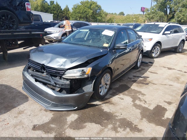 45964664 :رقم المزاد ، 3VWDX7AJ0DM426140 vin ، 2013 Volkswagen Jetta 2.5l Se مزاد بيع