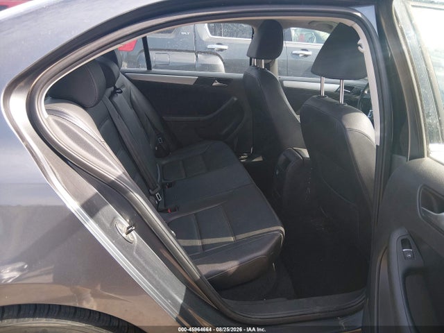 45964664 :رقم المزاد ، 3VWDX7AJ0DM426140 vin ، 2013 Volkswagen Jetta 2.5l Se مزاد بيع