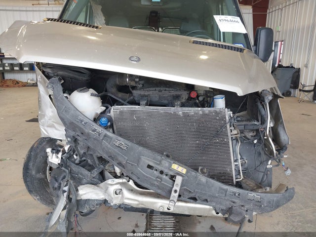 Mercedes-Benz Sprinter 2500 Normal Roof 2015 WDZPE7CD7F5945076 Image 6