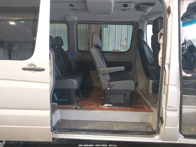 Mercedes-Benz Sprinter 2500 Normal Roof 2015 WDZPE7CD7F5945076 Image 8