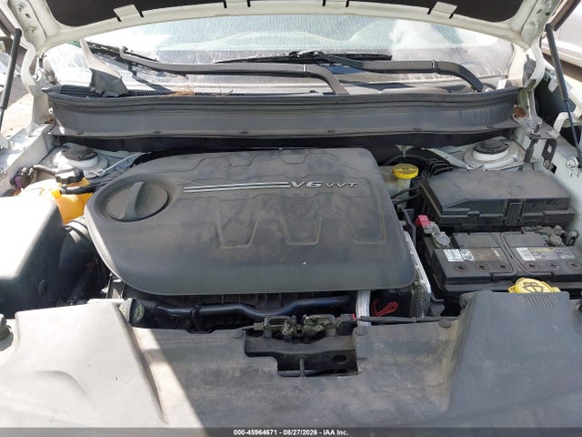 Продаж на аукціоні авто 2015 Jeep Cherokee Trailhawk, vin: 1C4PJMBSXFW563578, номер лоту: 45964671