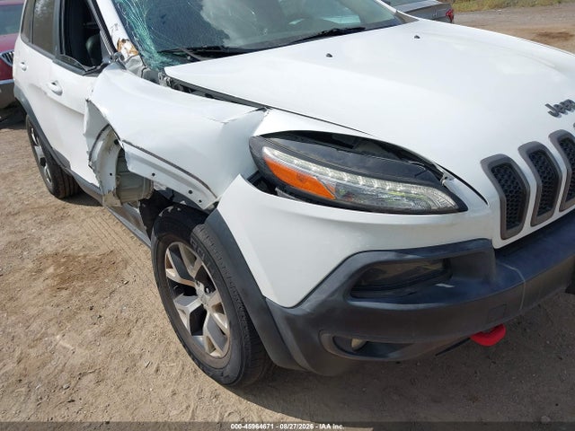 Продаж на аукціоні авто 2015 Jeep Cherokee Trailhawk, vin: 1C4PJMBSXFW563578, номер лоту: 45964671
