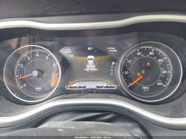 Продаж на аукціоні авто 2015 Jeep Cherokee Trailhawk, vin: 1C4PJMBSXFW563578, номер лоту: 45964671