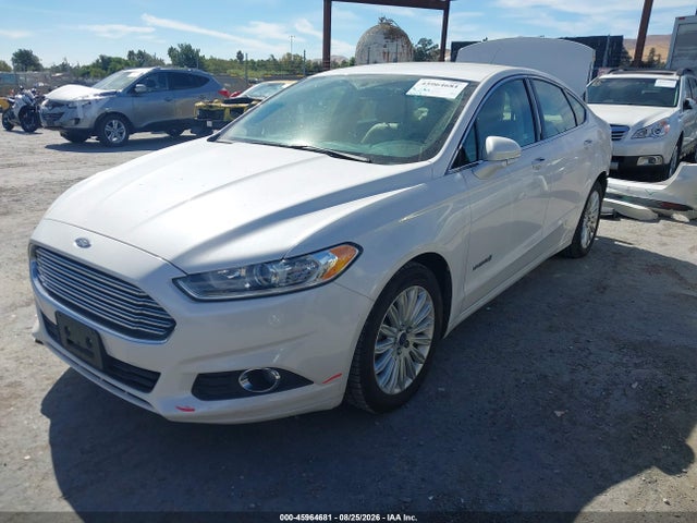 Ford Fusion Hybrid Se 2014 3FA6P0LU6ER170431 Image 2