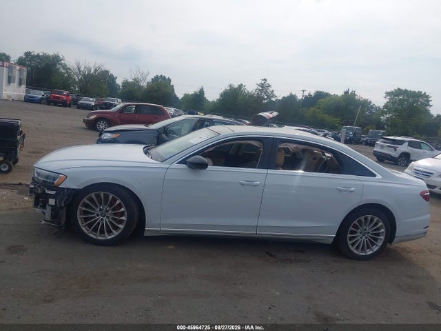 45964725 :رقم المزاد ، WAU8EAF8XLN004424 vin ، 2020 Audi A8 L 60 Tfsi Quattro Tiptronic مزاد بيع