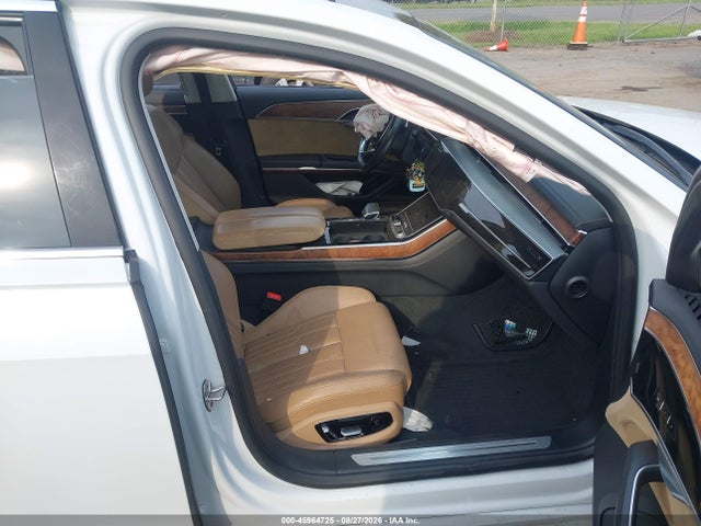 45964725 :رقم المزاد ، WAU8EAF8XLN004424 vin ، 2020 Audi A8 L 60 Tfsi Quattro Tiptronic مزاد بيع