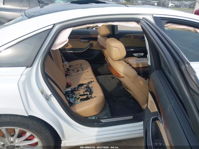 45964725 :رقم المزاد ، WAU8EAF8XLN004424 vin ، 2020 Audi A8 L 60 Tfsi Quattro Tiptronic مزاد بيع
