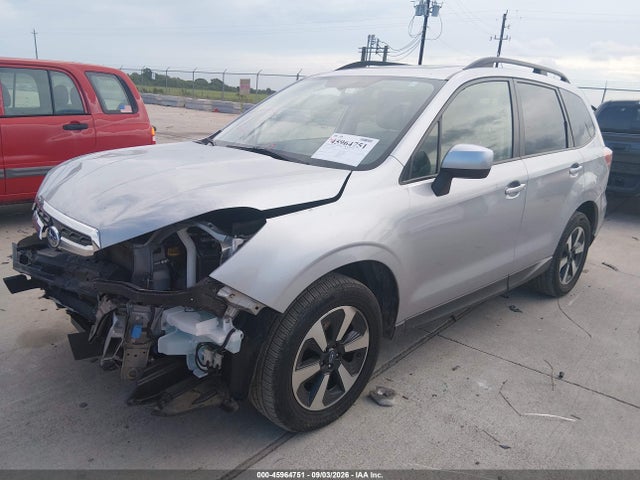 45964751 :رقم المزاد ، JF2SJAEC4HH496806 vin ، 2017 Subaru Forester 2.5i Premium مزاد بيع