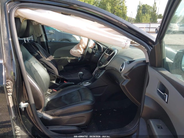 Chevrolet Sonic Premier Auto 2017 1G1JF5SB5H4130139 Image 5