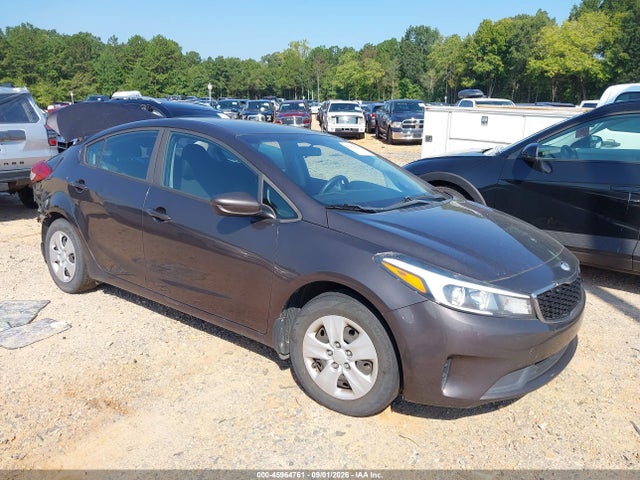 2017 Kia Forte Lx მანქანა იყიდება აუქციონზე, vin: 3KPFK4A72HE133529, აუქციონის ნომერი: 45964761