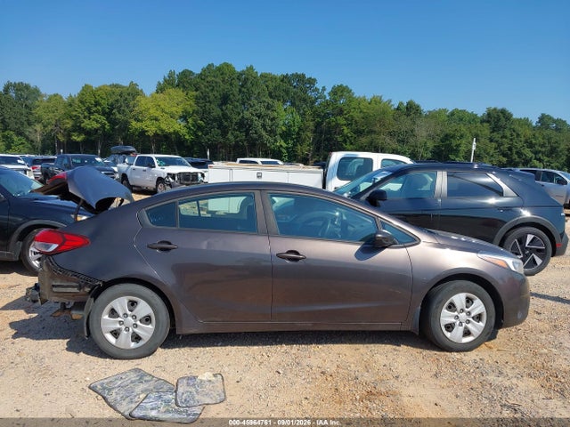 2017 Kia Forte Lx მანქანა იყიდება აუქციონზე, vin: 3KPFK4A72HE133529, აუქციონის ნომერი: 45964761