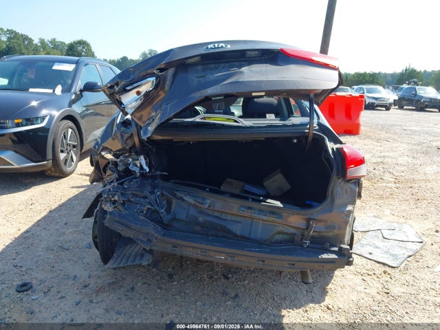 2017 Kia Forte Lx მანქანა იყიდება აუქციონზე, vin: 3KPFK4A72HE133529, აუქციონის ნომერი: 45964761