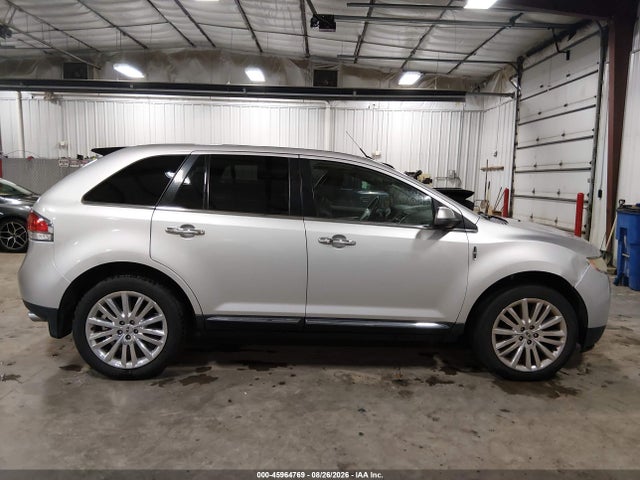 45964769 :رقم المزاد ، 2LMDJ8JK1BBJ27516 vin ، 2011 Lincoln Mkx مزاد بيع