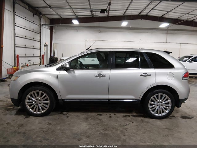 45964769 :رقم المزاد ، 2LMDJ8JK1BBJ27516 vin ، 2011 Lincoln Mkx مزاد بيع