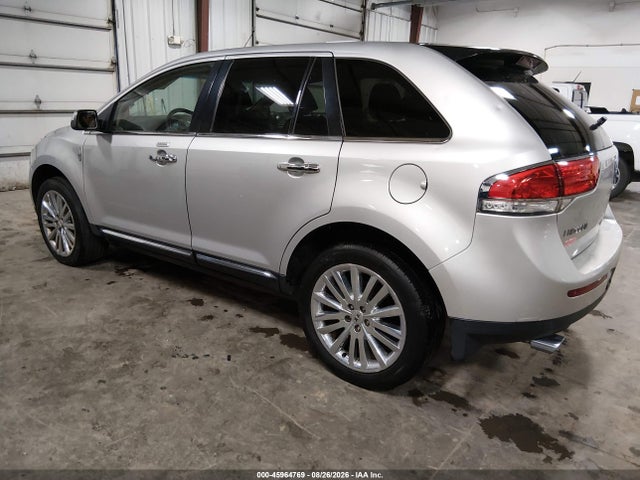 45964769 :رقم المزاد ، 2LMDJ8JK1BBJ27516 vin ، 2011 Lincoln Mkx مزاد بيع