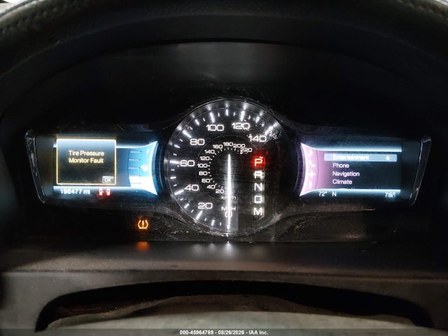 45964769 :رقم المزاد ، 2LMDJ8JK1BBJ27516 vin ، 2011 Lincoln Mkx مزاد بيع