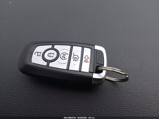 Продажа на аукционе авто 2022 Ford Explorer Xlt, vin: 1FMSK8DH6NGA37940, номер лота: 45964780
