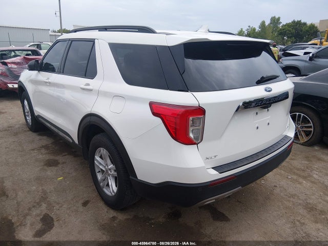 Продажа на аукционе авто 2022 Ford Explorer Xlt, vin: 1FMSK8DH6NGA37940, номер лота: 45964780
