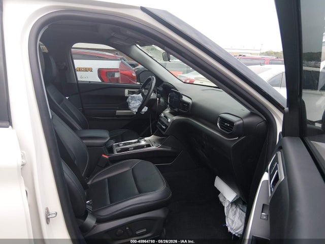 Продажа на аукционе авто 2022 Ford Explorer Xlt, vin: 1FMSK8DH6NGA37940, номер лота: 45964780
