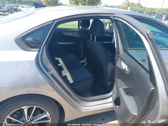 Продажа на аукционе авто 2023 Kia Forte Lxs, vin: 3KPF24AD4PE540465, номер лота: 45964796