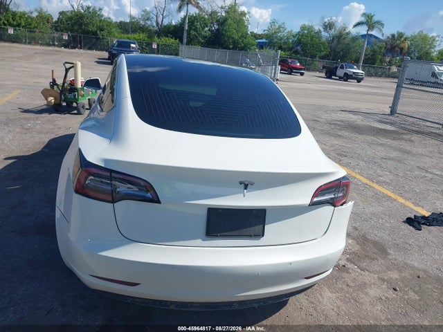 45964817 :رقم المزاد ، 5YJ3E1EA4KF483678 vin ، 2019 Tesla Model 3 Long Range/mid Range/standard Range/standard Range Plus مزاد بيع