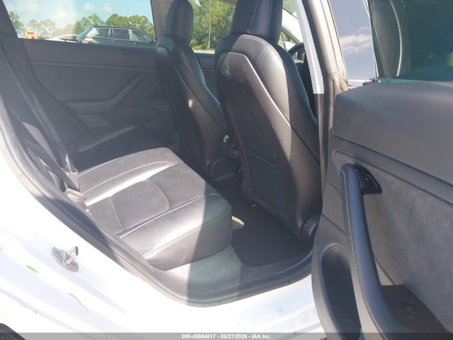 45964817 :رقم المزاد ، 5YJ3E1EA4KF483678 vin ، 2019 Tesla Model 3 Long Range/mid Range/standard Range/standard Range Plus مزاد بيع