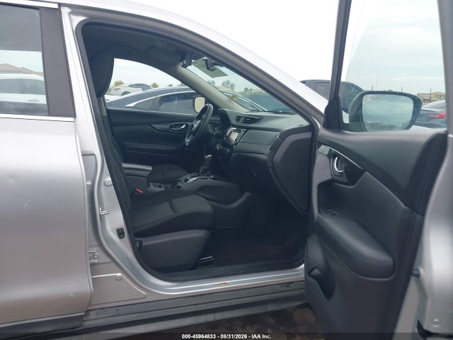 2018 Nissan Rogue S მანქანა იყიდება აუქციონზე, vin: KNMAT2MT6JP540683, აუქციონის ნომერი: 45964833