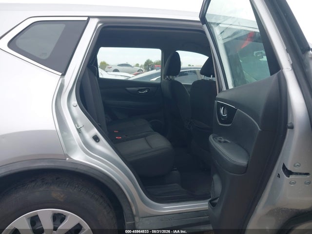 2018 Nissan Rogue S მანქანა იყიდება აუქციონზე, vin: KNMAT2MT6JP540683, აუქციონის ნომერი: 45964833