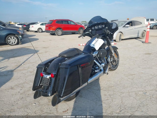 Harley-Davidson FLHXS 2023 1HD1KRP10PB608101 Image 4