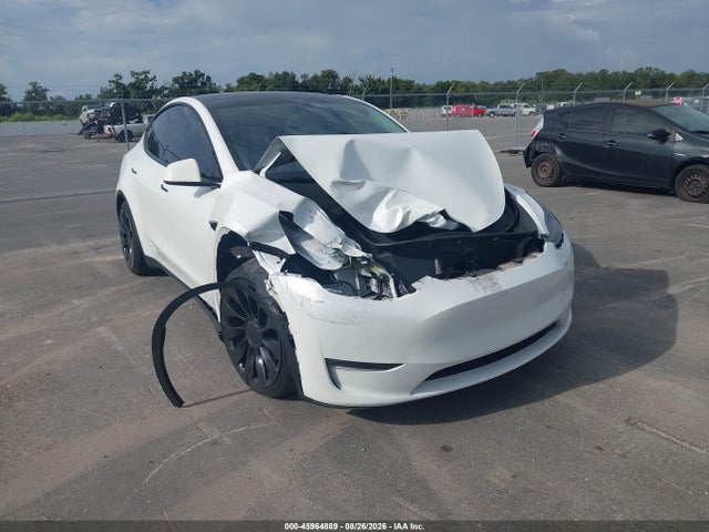 Продажа на аукционе авто 2022 Tesla Model Y Performance Dual Motor All-wheel Drive, vin: 7SAYGDEF7NF538970, номер лота: 45964889