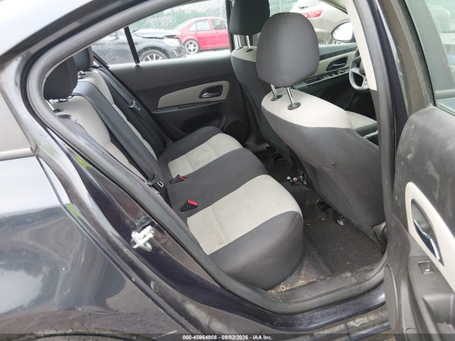 Chevrolet Cruze Ls Auto 2015 1G1PA5SG7F7274842 Image 8