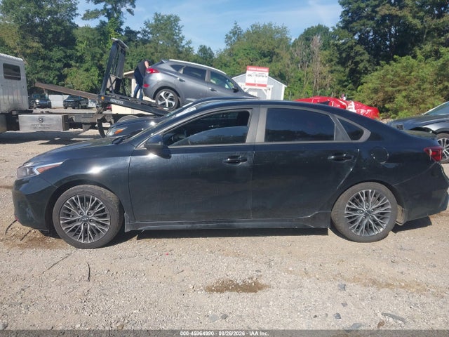 Продажа на аукционе авто 2023 Kia Forte Gt-line, vin: 3KPF54AD4PE588670, номер лота: 45964990