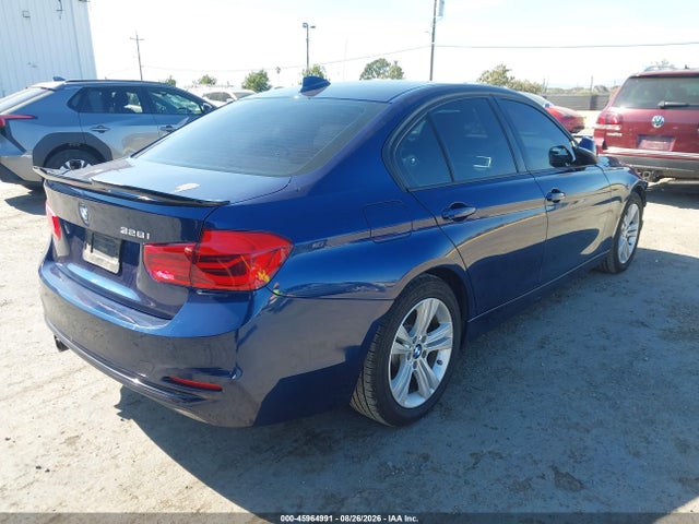 BMW 328I 2016 WBA8E9C57GK647247 Image 4