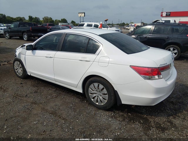 45964992 :رقم المزاد ، 1HGCP2F33BA107984 vin ، 2011 Honda Accord 2.4 Lx مزاد بيع