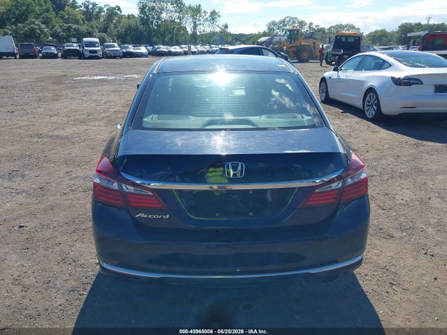 Продажа на аукционе авто 2017 Honda Accord Lx, vin: 1HGCR2F37HA093414, номер лота: 45965006