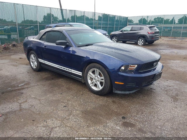 45965011 :رقم المزاد ، 1ZVBP8EM6B5137770 vin ، 2011 Ford Mustang V6 مزاد بيع