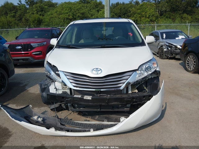2017 Toyota Sienna Xle Premium 8 Passenger მანქანა იყიდება აუქციონზე, vin: 5TDYZ3DC7HS788735, აუქციონის ნომერი: 45965031